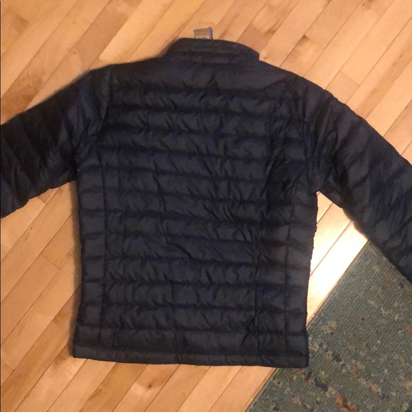 Patagonia Down Sweater, NWT - Picture 4 of 6